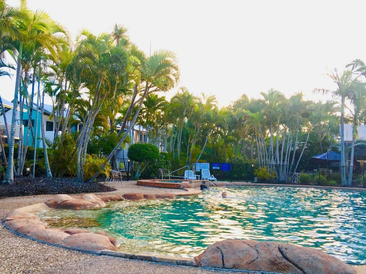 Apartment In 4* Resort - Pool Views - Great Location Noosaville Eksteriør bilde